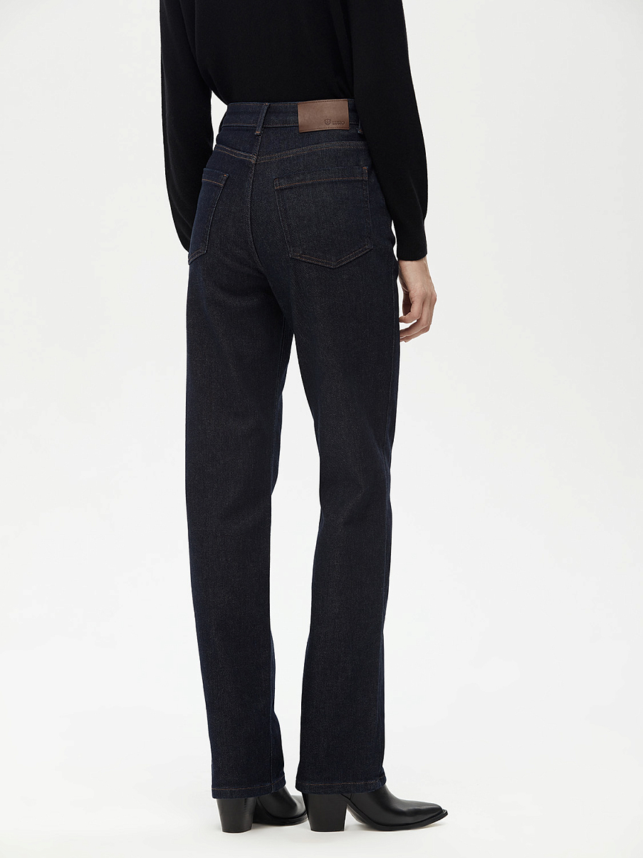 Зауженные джинсы