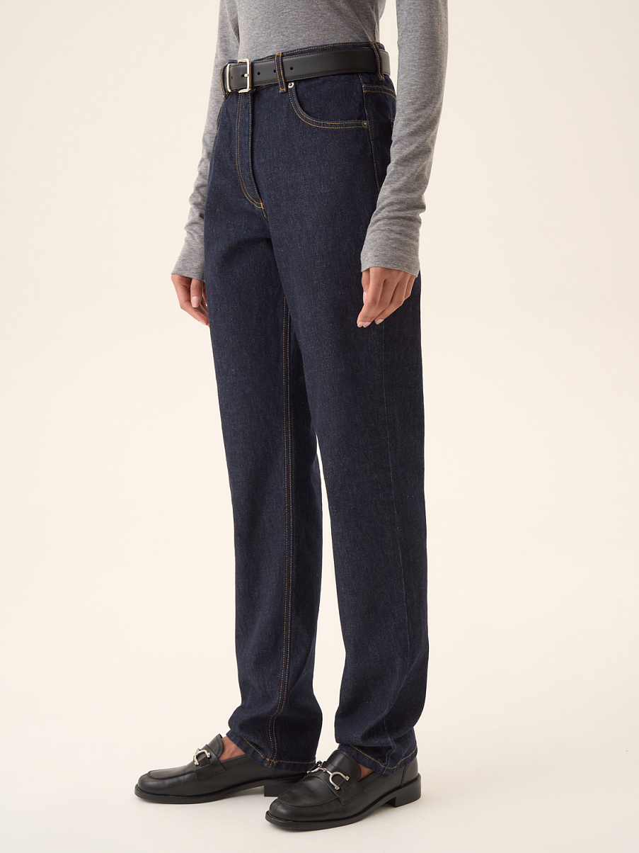 Джинсы прямого кроя