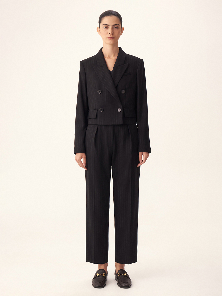 Укороченный жакет в полоску