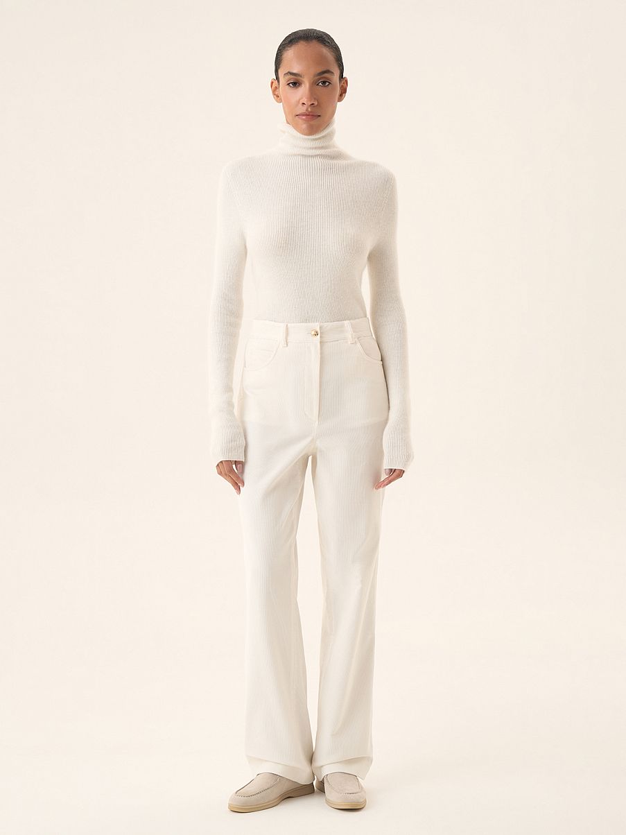 Облегающий джемпер с высоким воротником