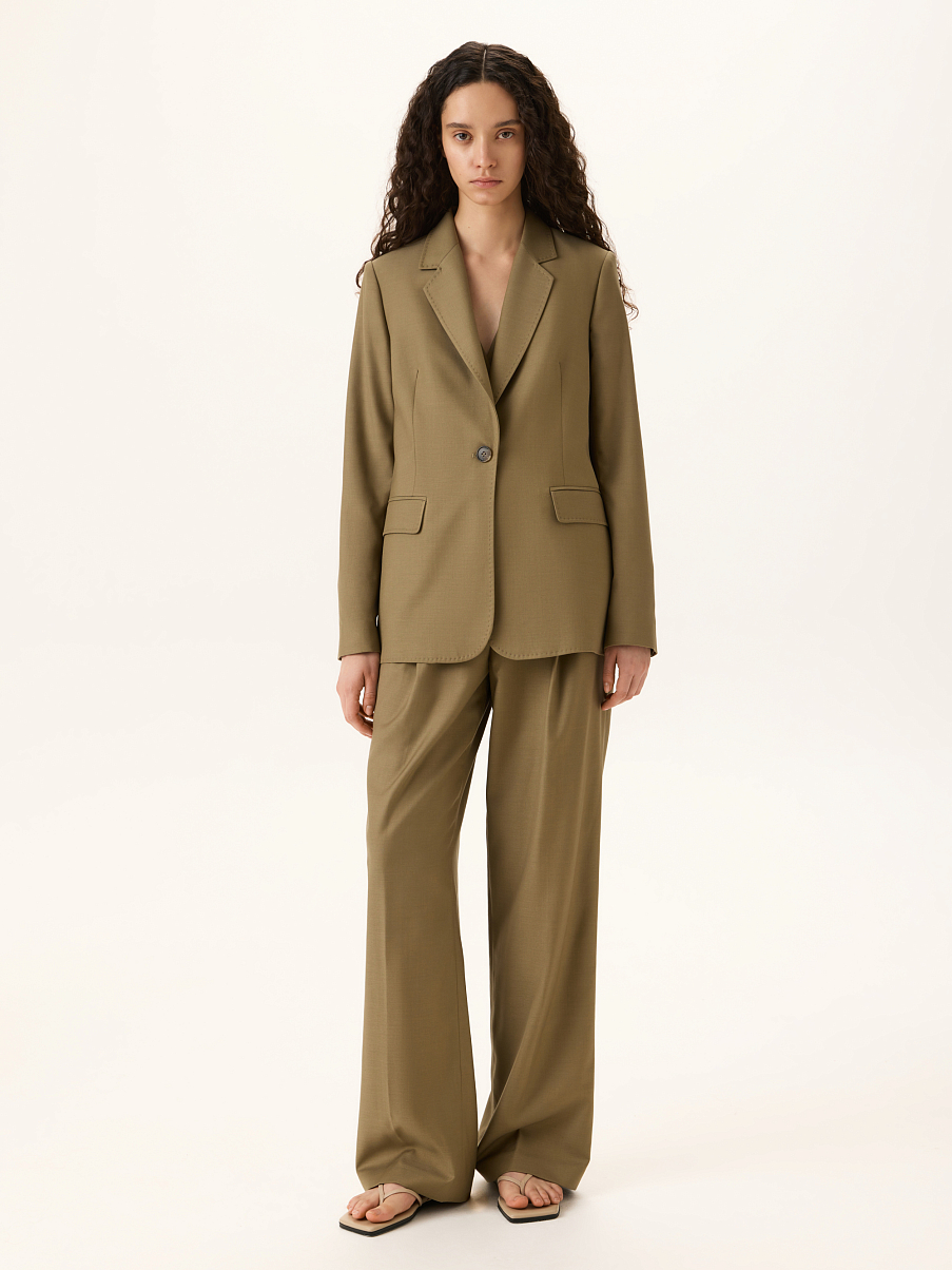 Однобортный жакет прямого кроя