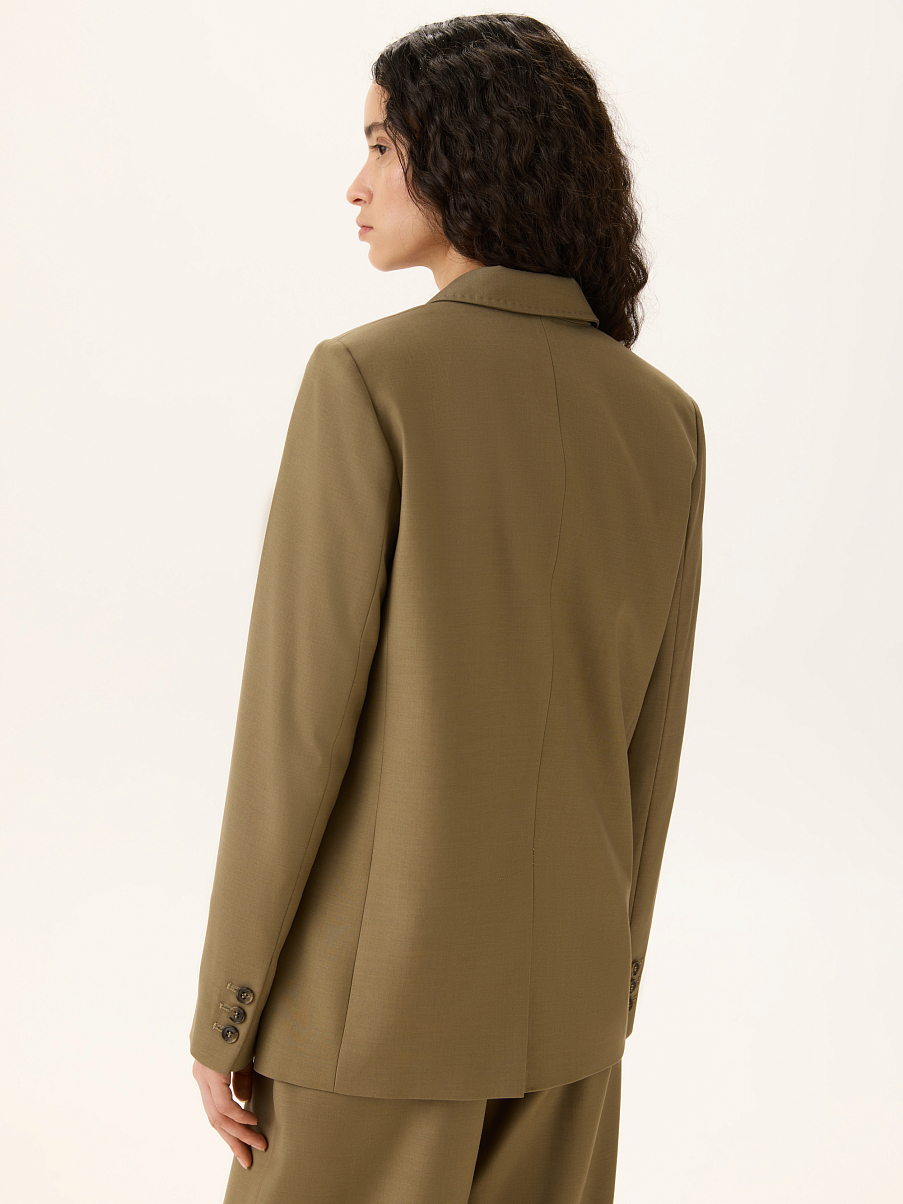 Однобортный жакет прямого кроя