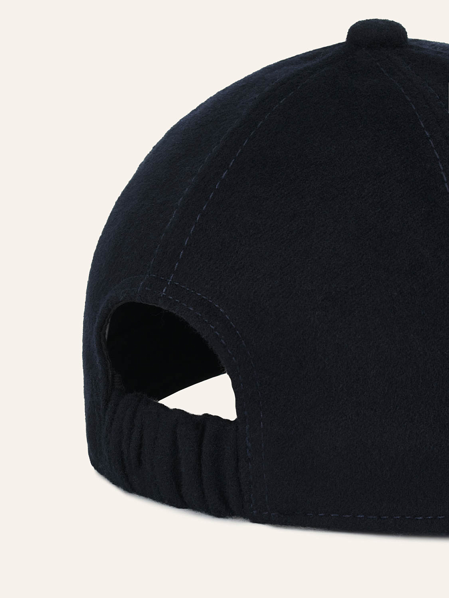 Бейсболка из шерсти