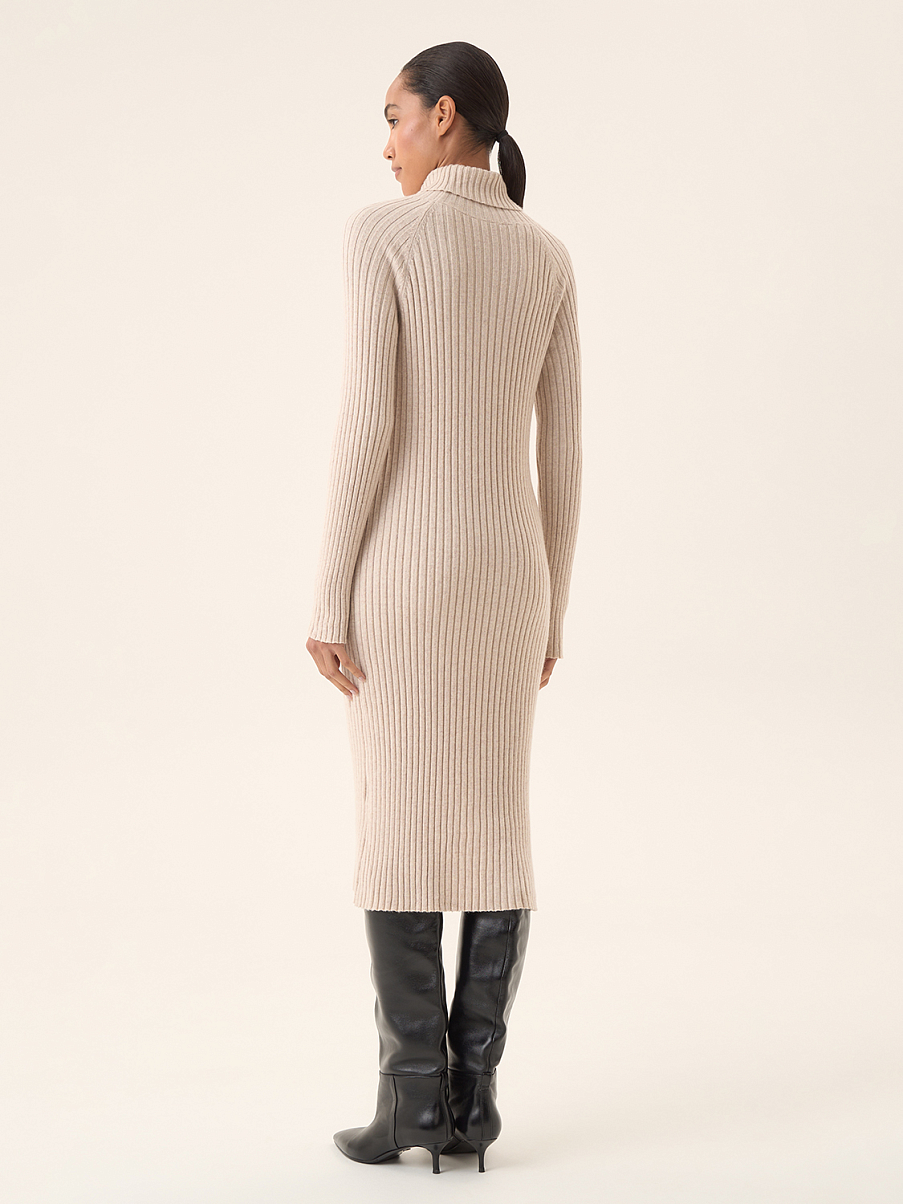 Платье лапша с динным рукавом