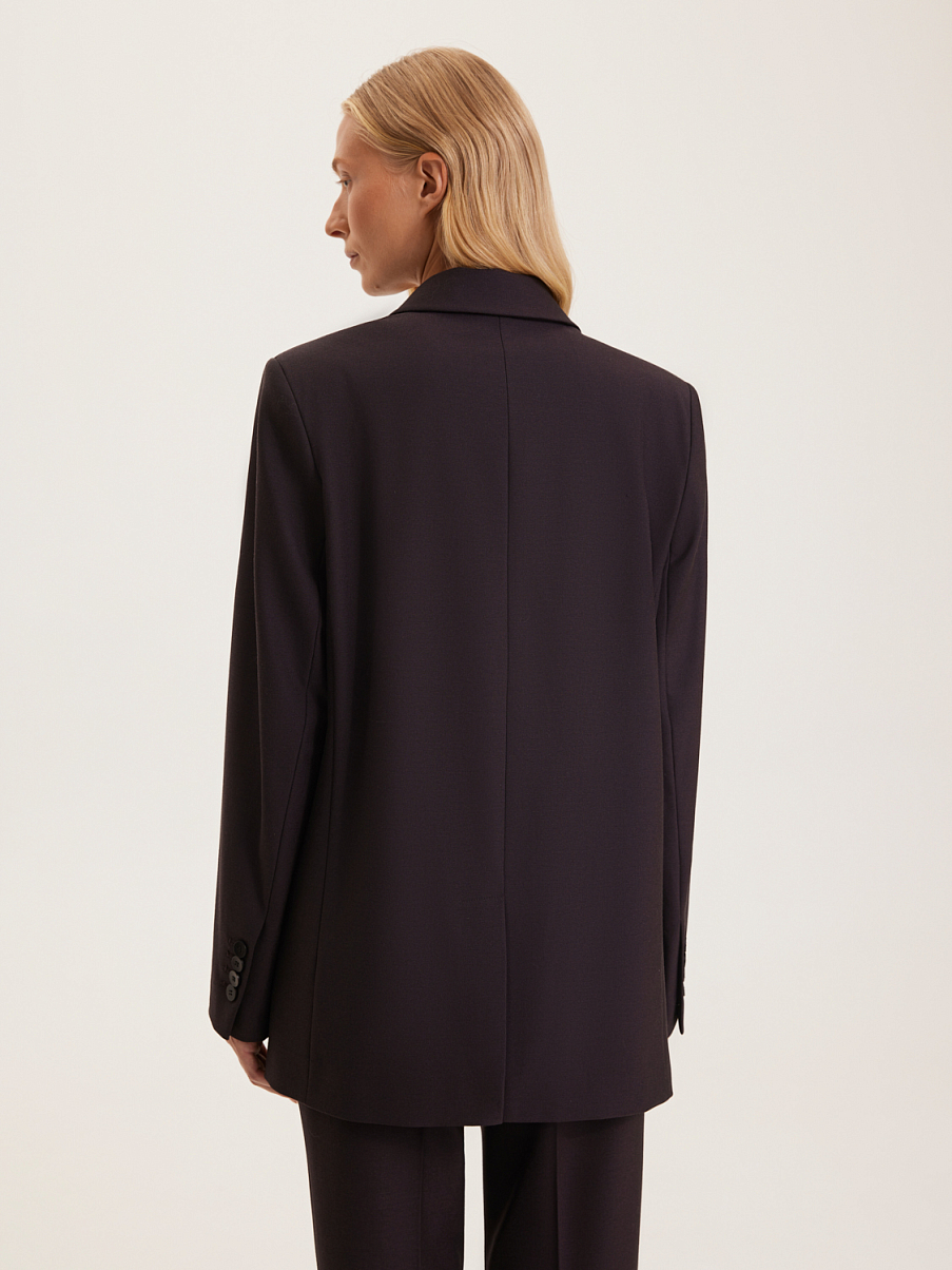 Однобортный прямой жакет