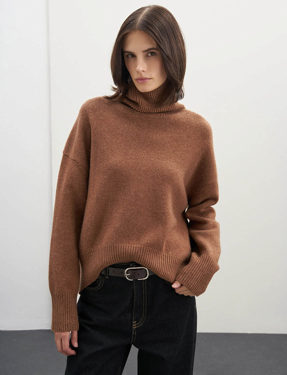 Джемпер из кашемира и шерсти  с высокой горловиной