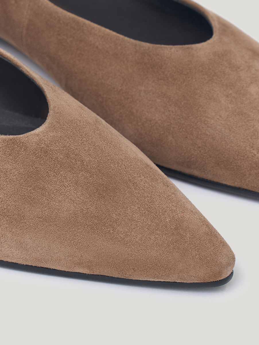 Туфли из замши