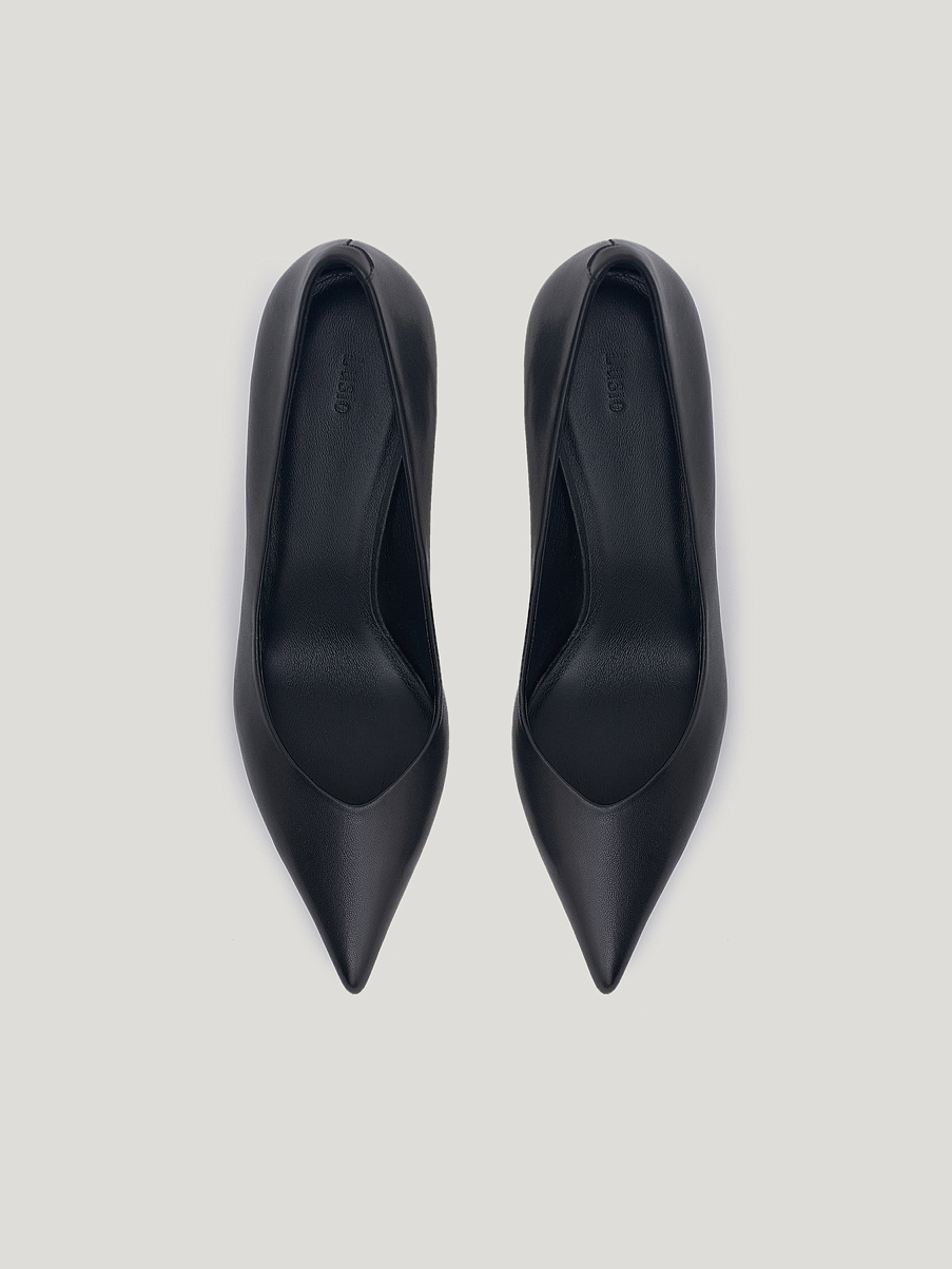 Туфли из кожи