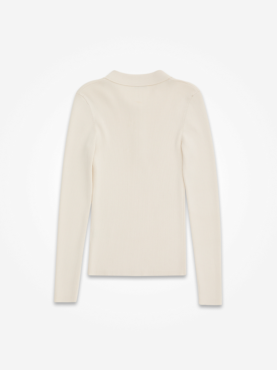 Трикотажный джемпер приталенного кроя