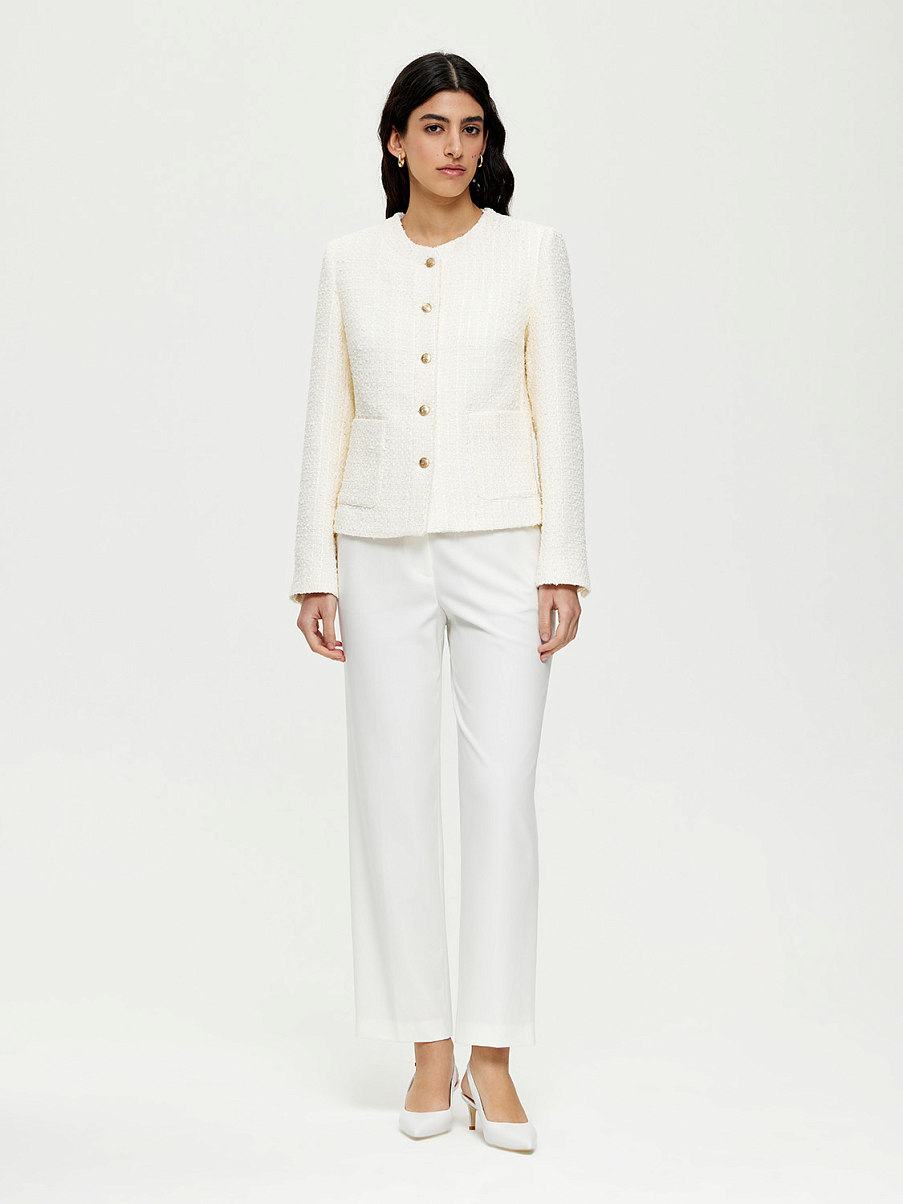 Укороченный фактурный жакет