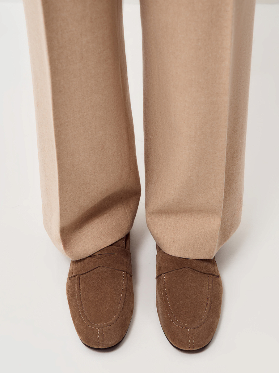 Лоферы из натуральной замши