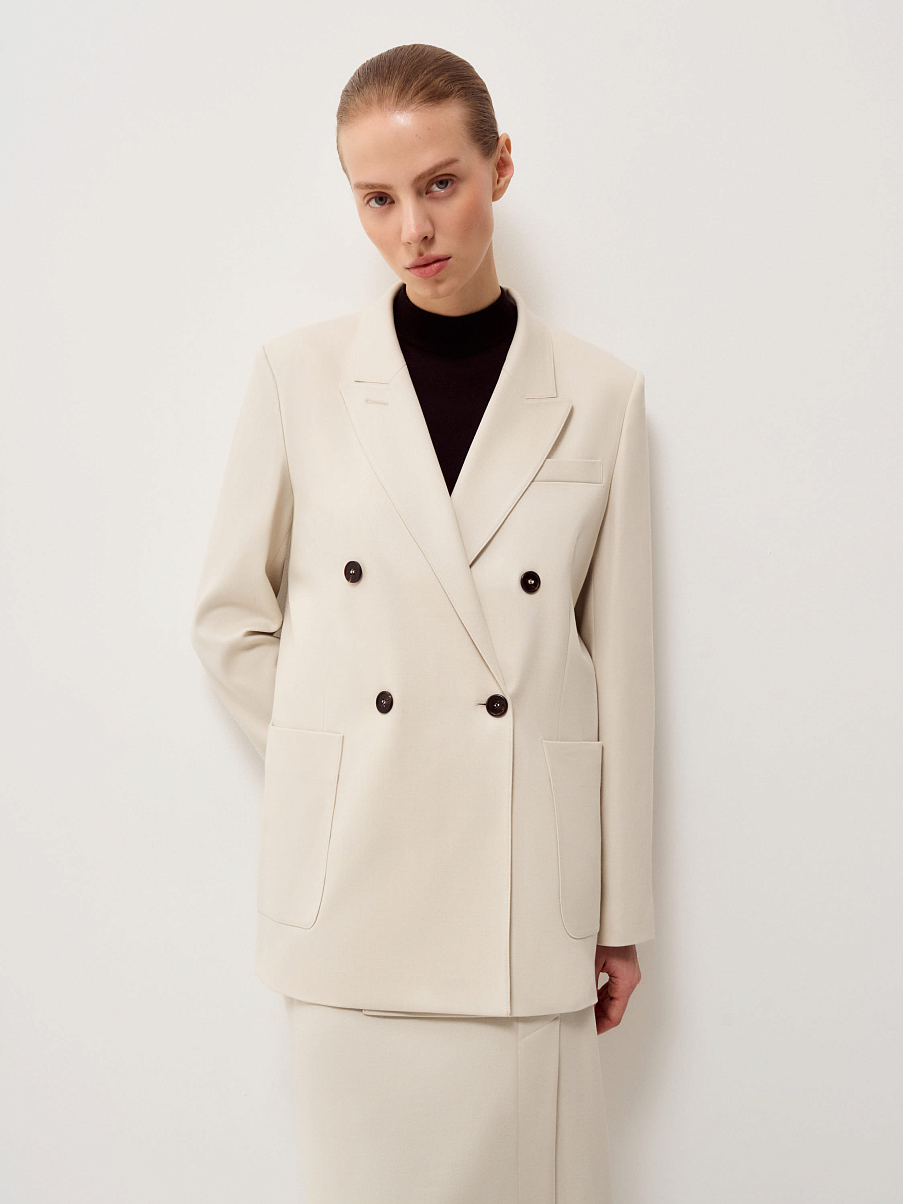 Жакет двубортный