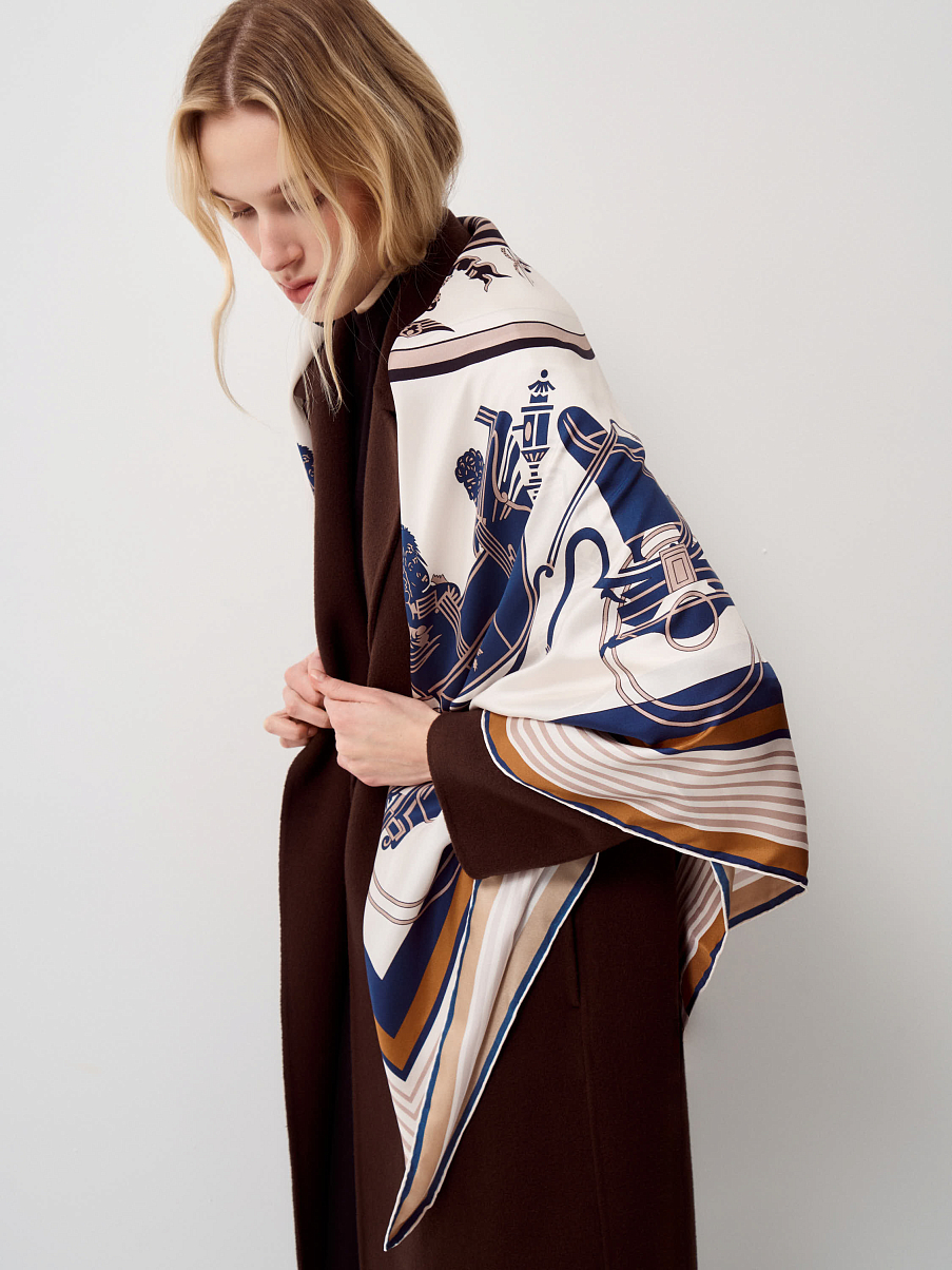 Платок из шелка