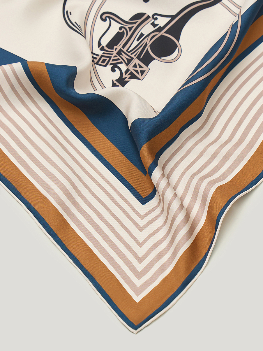 Платок из шелка