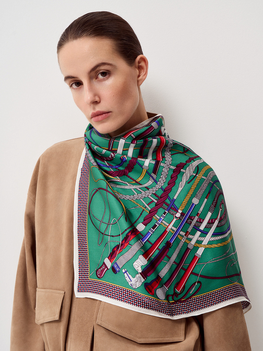 Платок из шелка