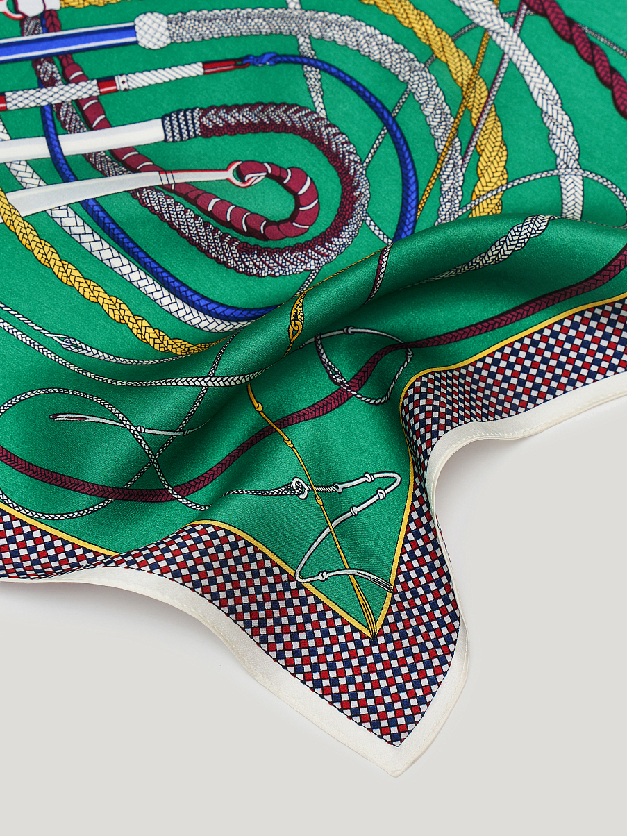 Платок из шелка