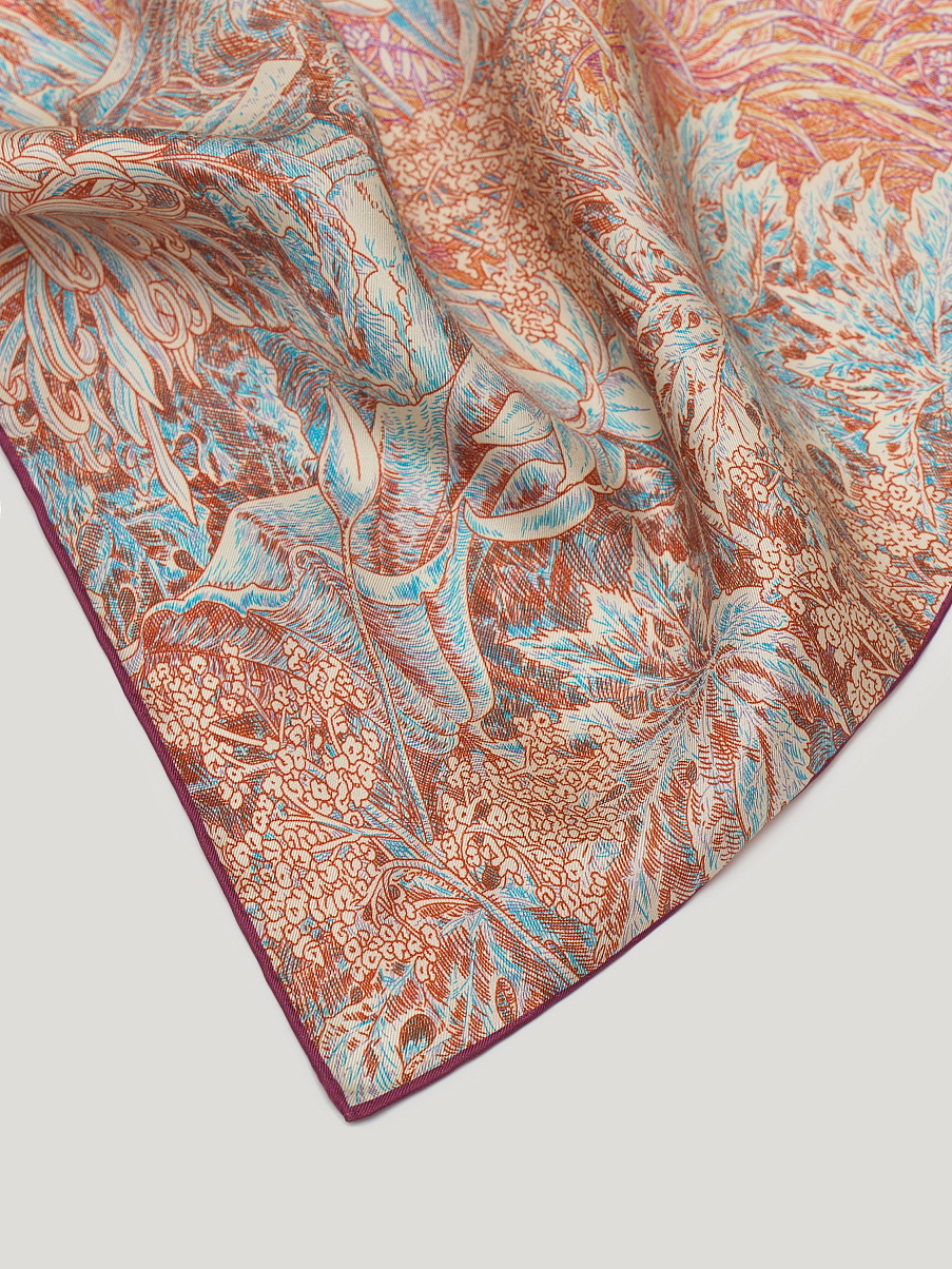 Платок из шелка