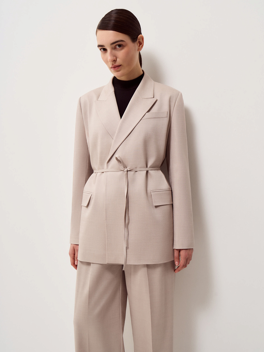 Жакет с поясом