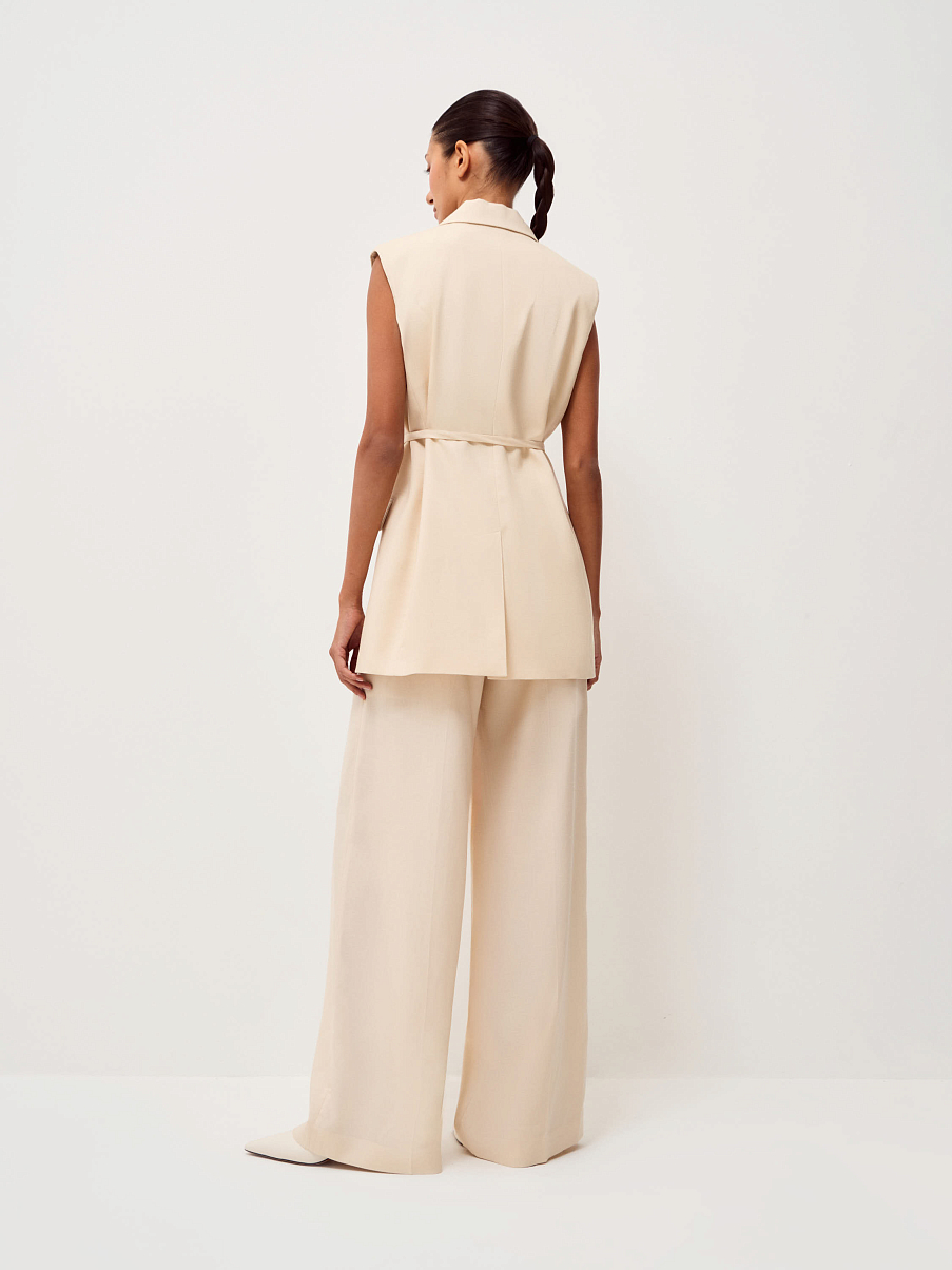 Жилет из тенсела и льна