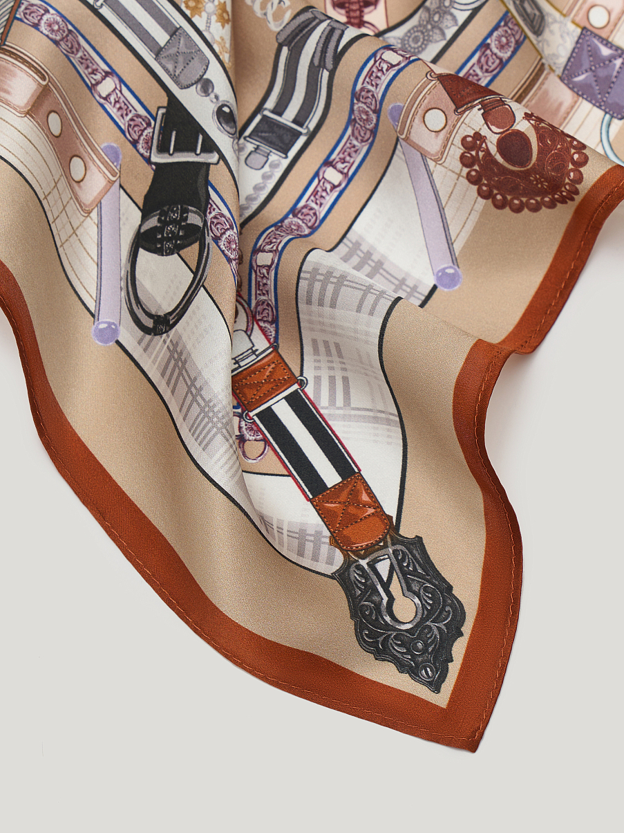 Платок из шелка