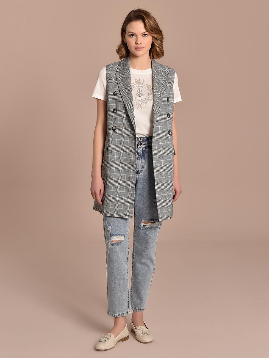 Жилетка двубортная