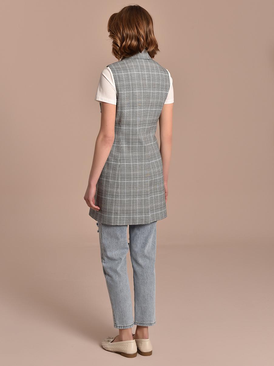 Жилетка двубортная