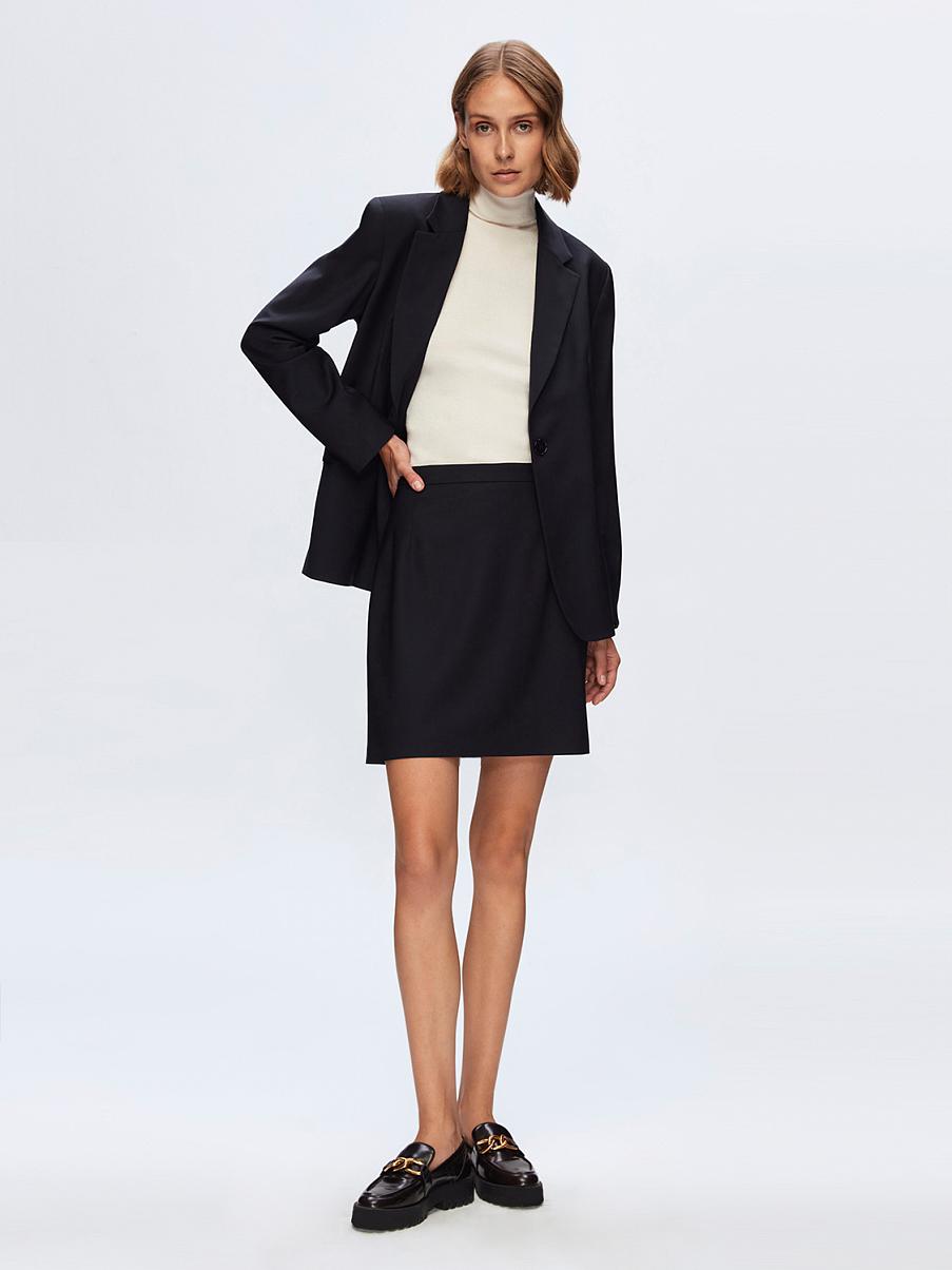 Жакет из шерсти на одну пуговицу