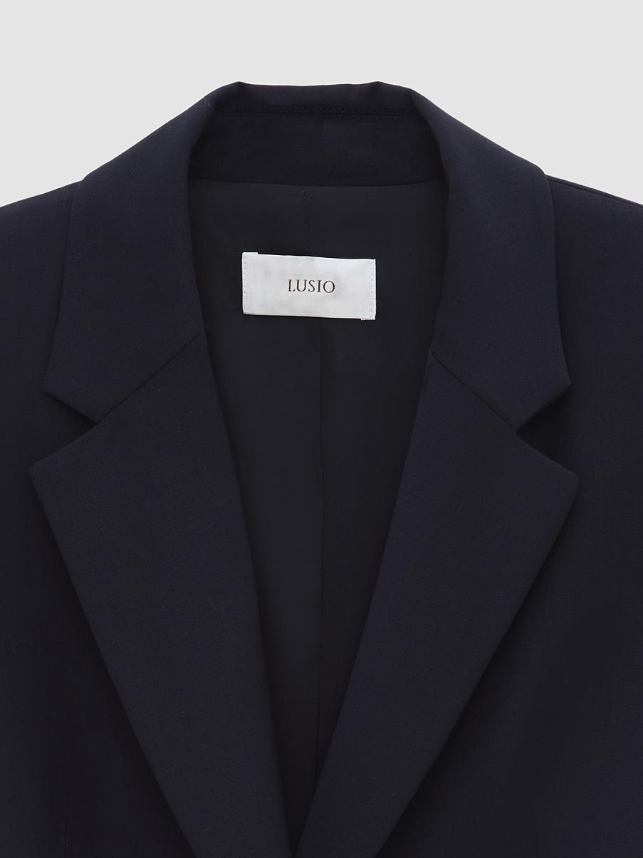 Жакет из шерсти на одну пуговицу