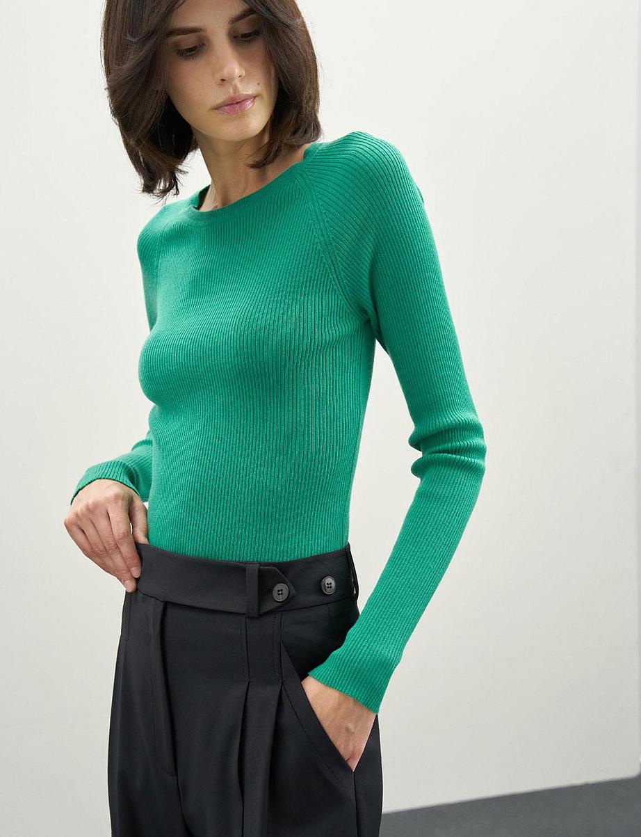 Джемпер в рубчик с шерстью мериноса