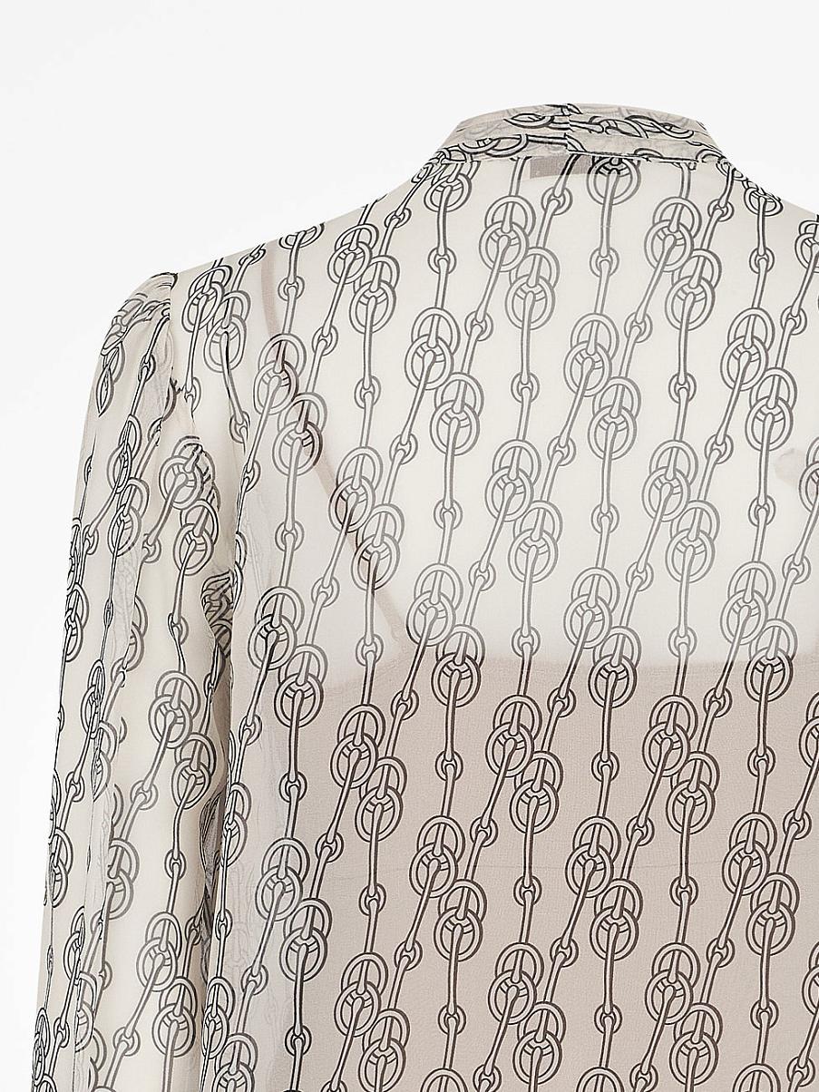 Шелковая блуза с бантом