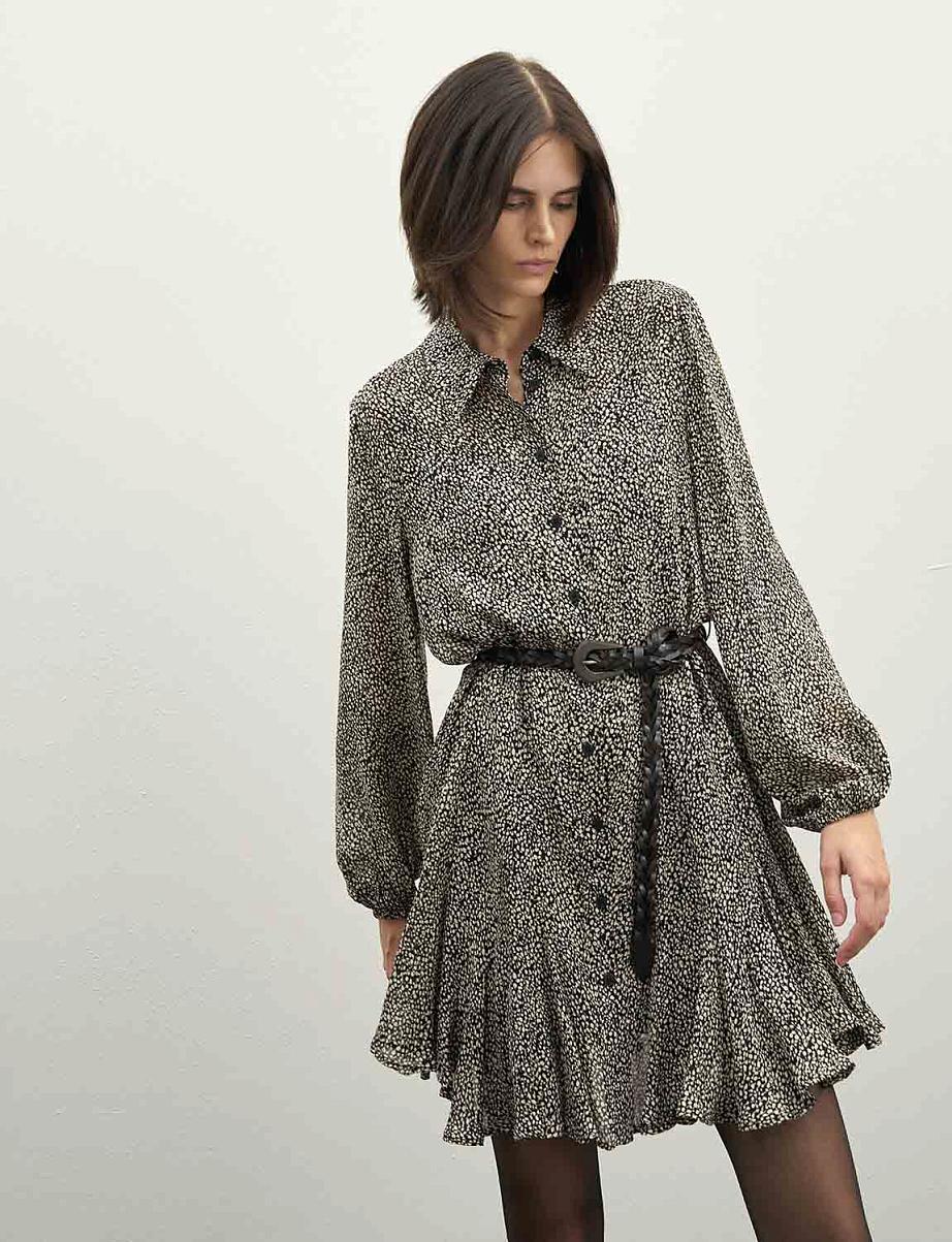 Платье мини с длинными рукавами и оборками