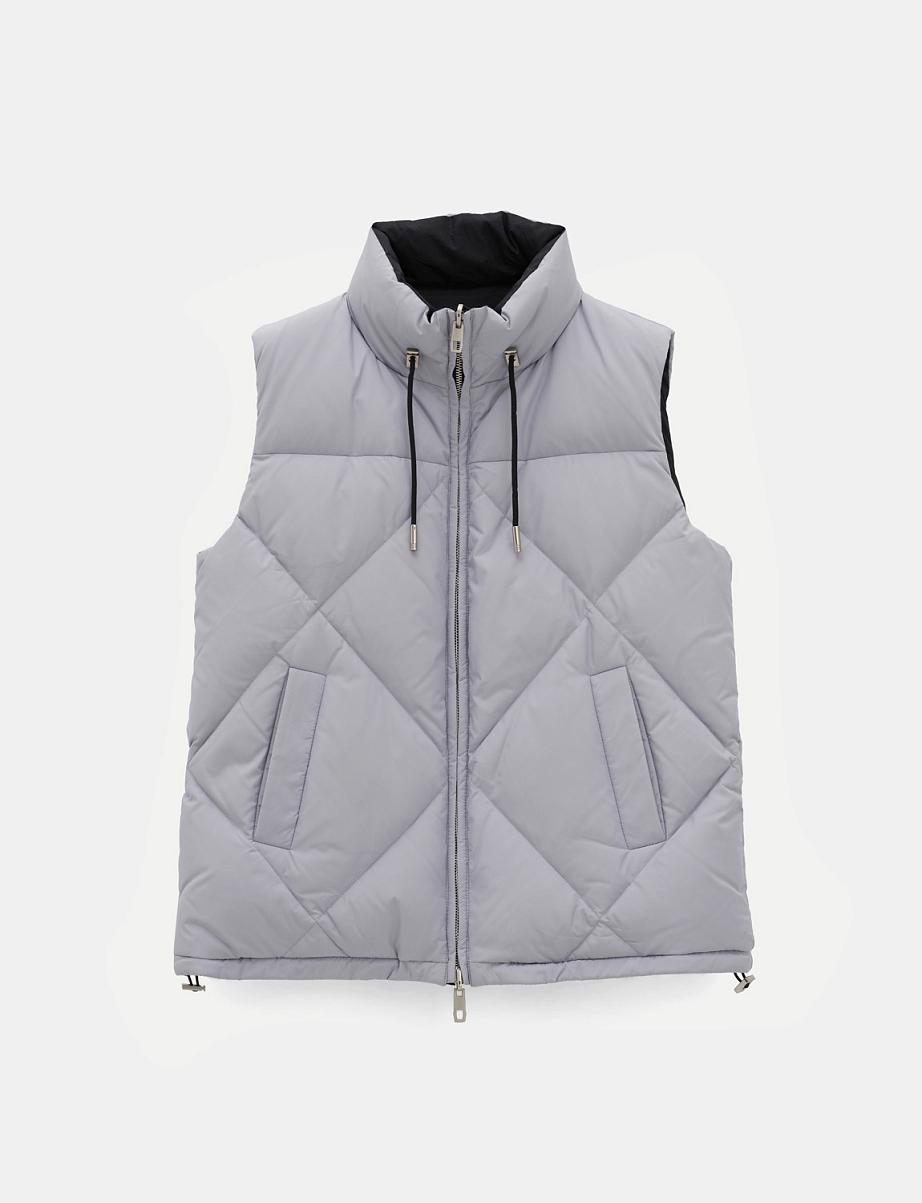 Двусторонняя жилетка с пухом и пером утки