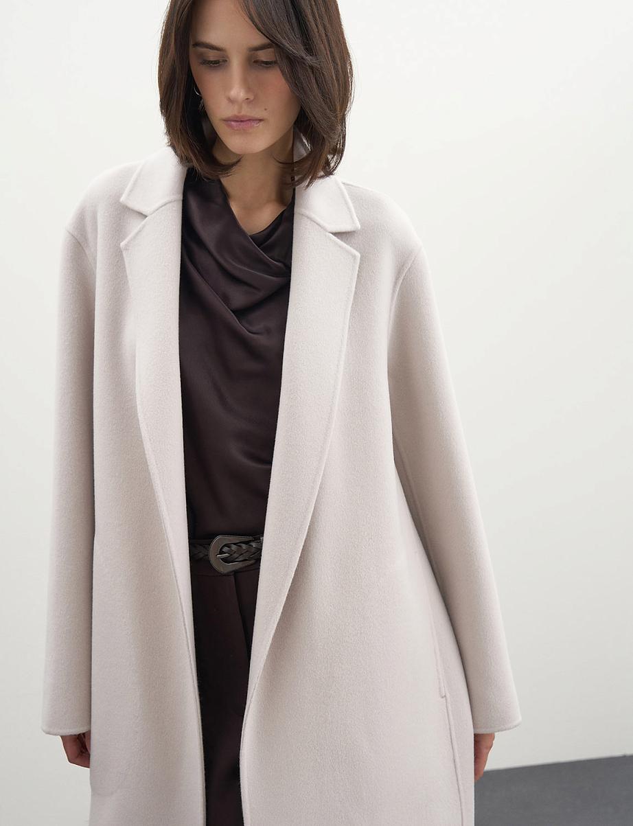 Пальто на запах из шерсти с поясом