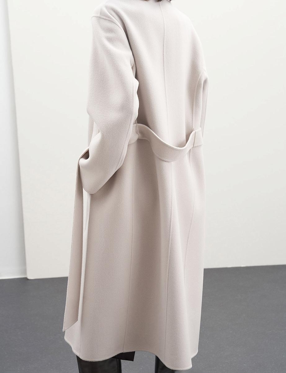 Пальто на запах из шерсти с поясом