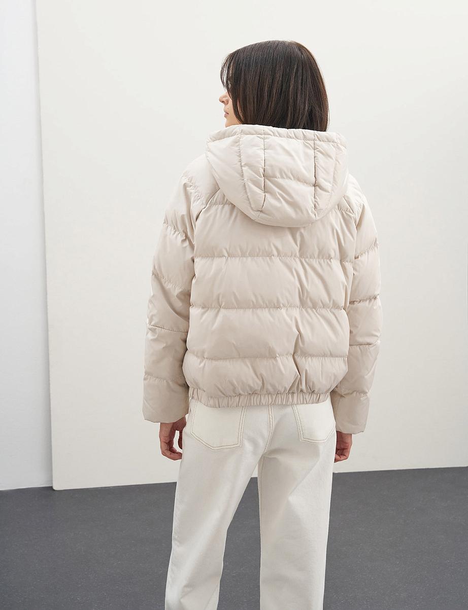 Куртка-бомбер из пуха и пера