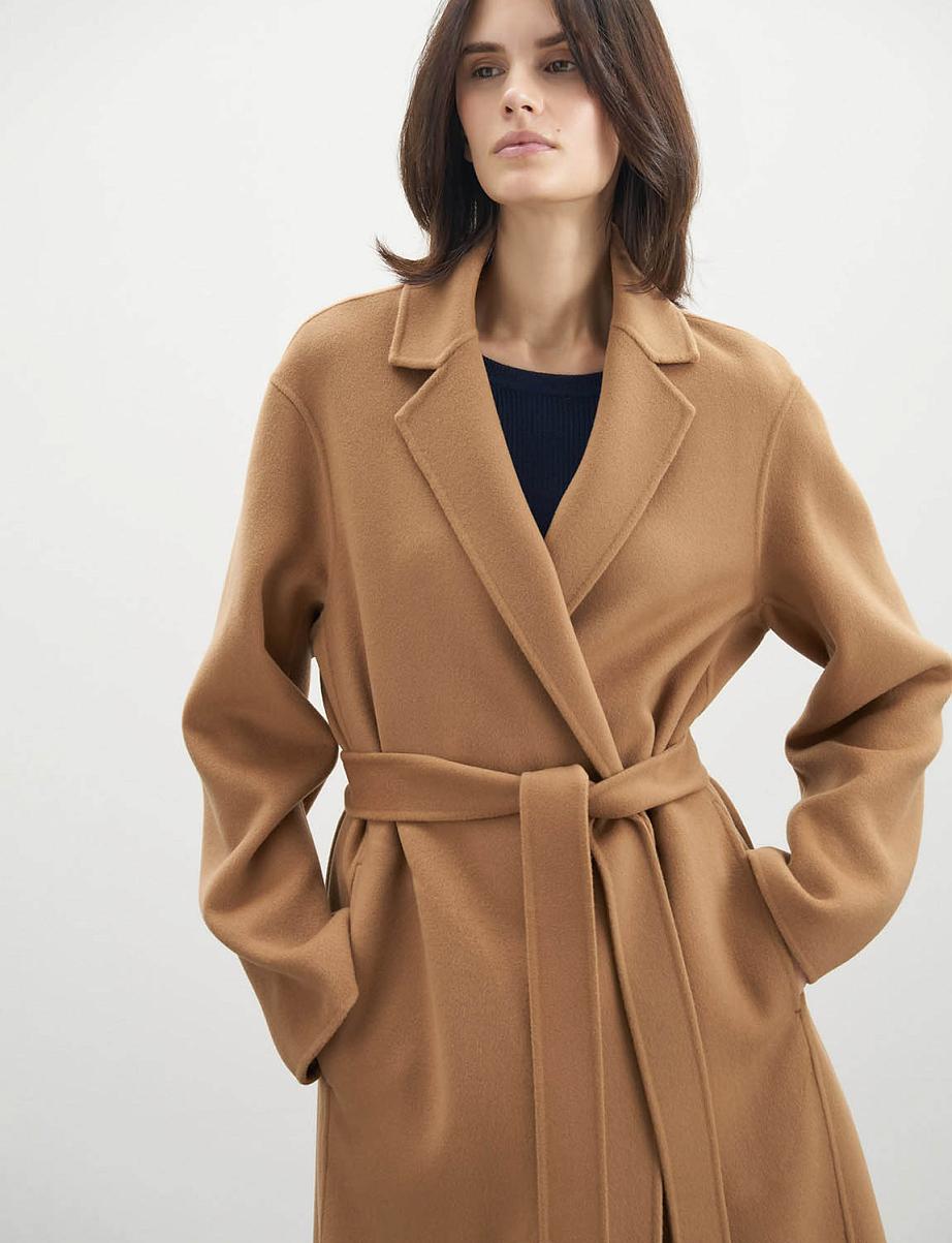 Пальто на запах из шерсти с поясом