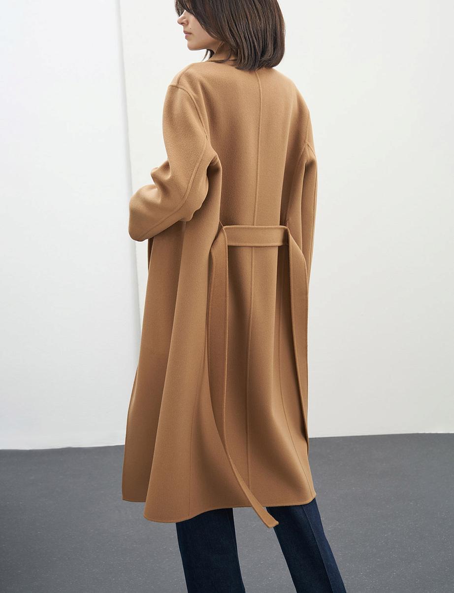 Пальто на запах из шерсти с поясом