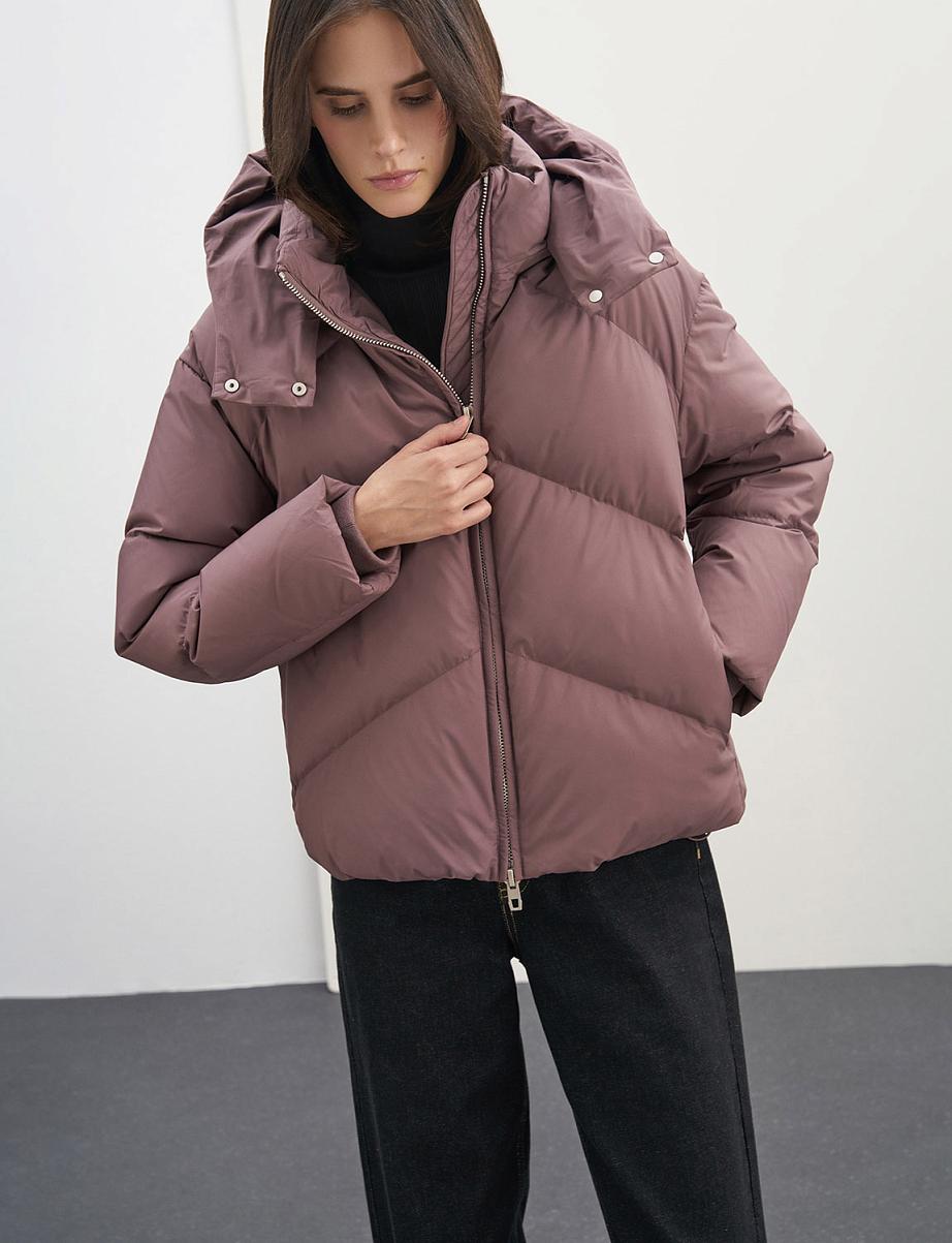 Куртка с капюшоном и наполнителем из пуха и пера