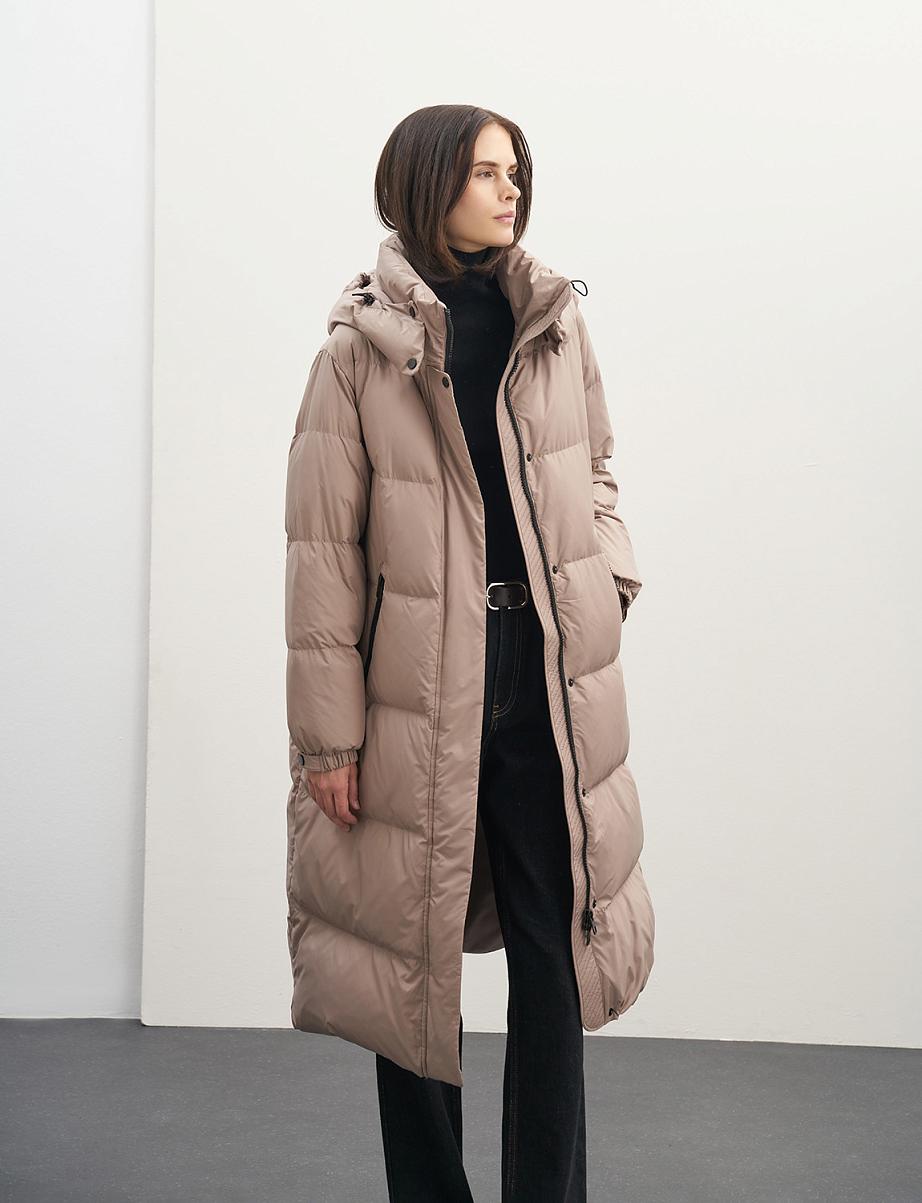 Удлиненный пуховик из пуха и пера с капюшоном