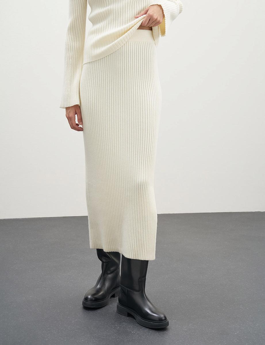 Юбка-лапша из шерсти с разрезом