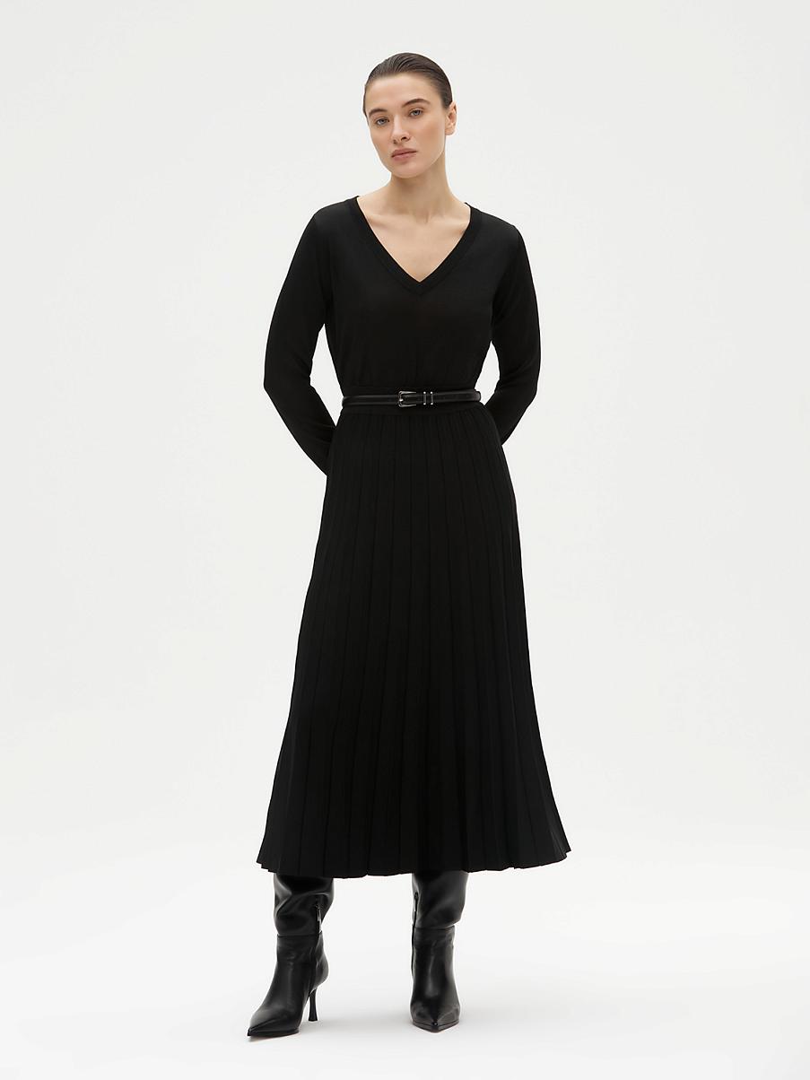 Трикотажное платье с юбкой-плиссе и люрексом