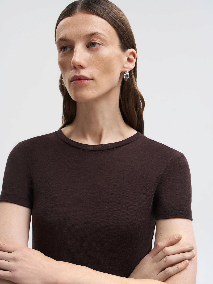 Футболка из шерсти