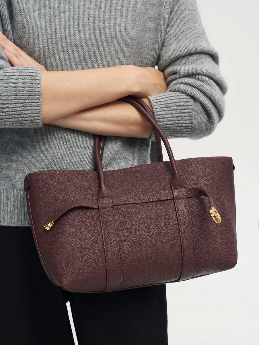 Сумка из кожи