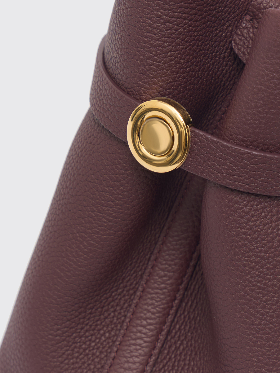 Сумка из кожи