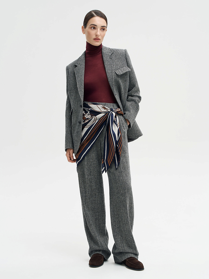 LSWN-432012 Платок (темно-синий, S)