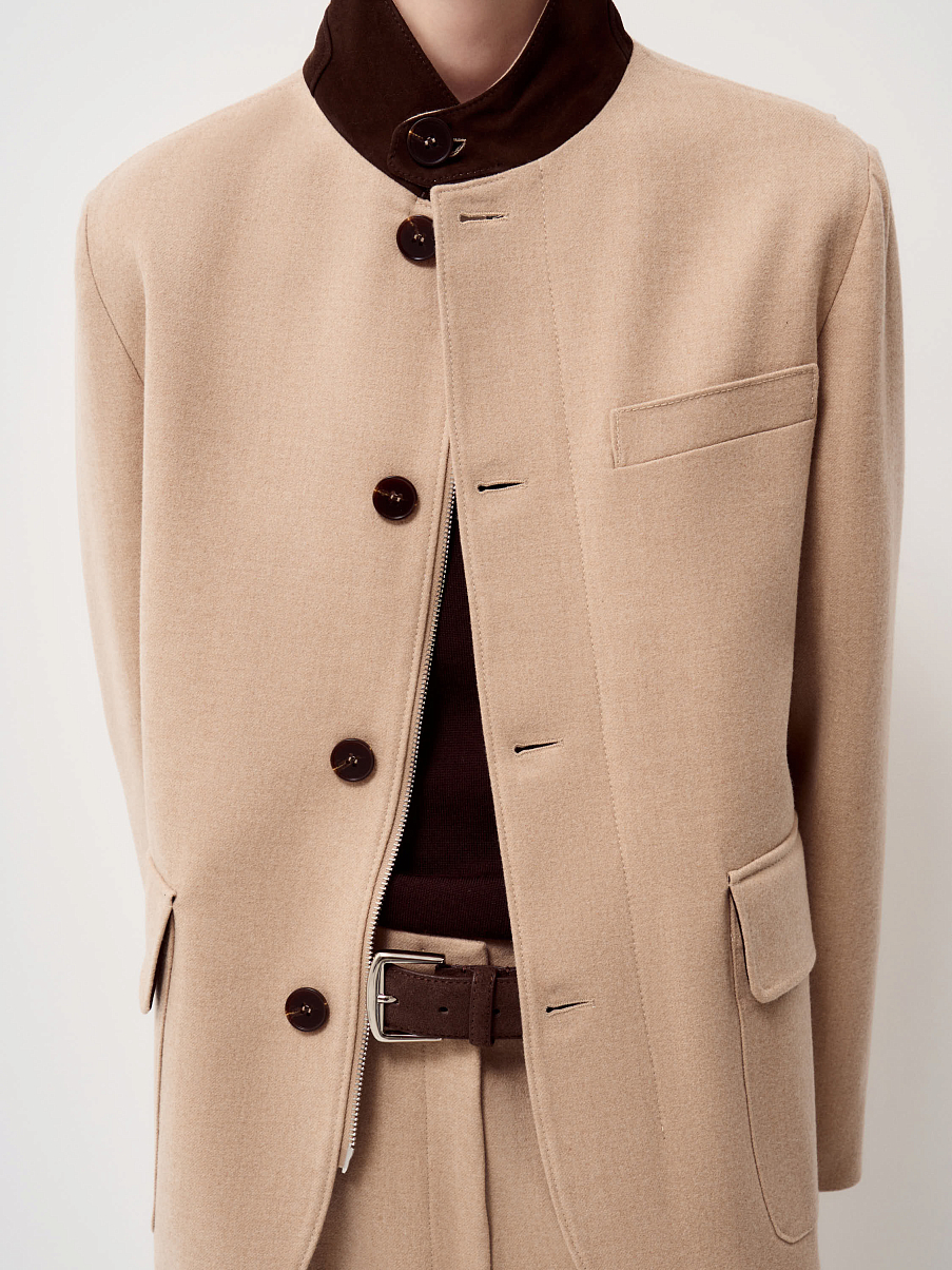 Жакет с воротником-стойкой