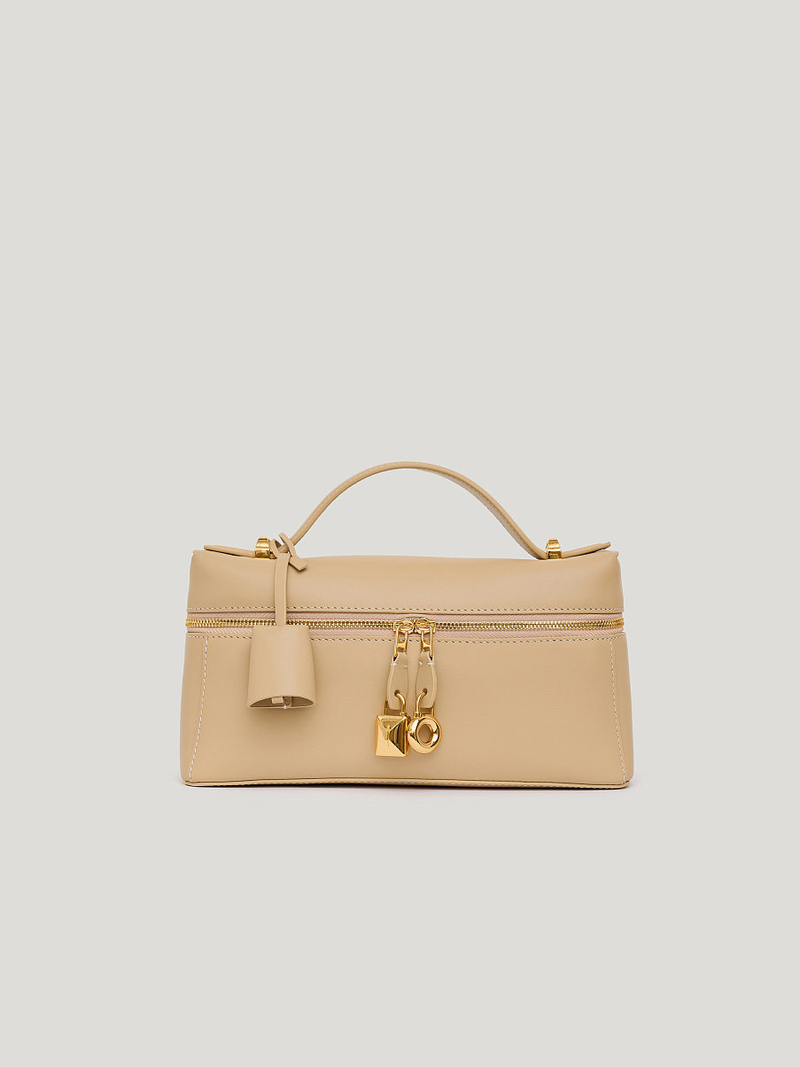 Сумка из кожи