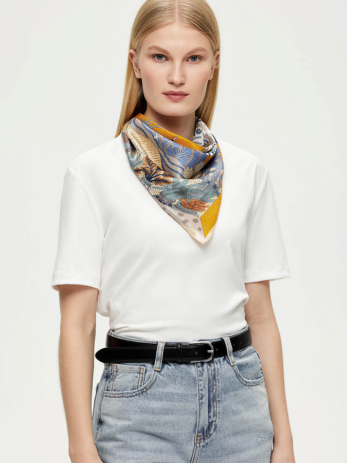 LSSM-430008 Платок (бежевый, S)