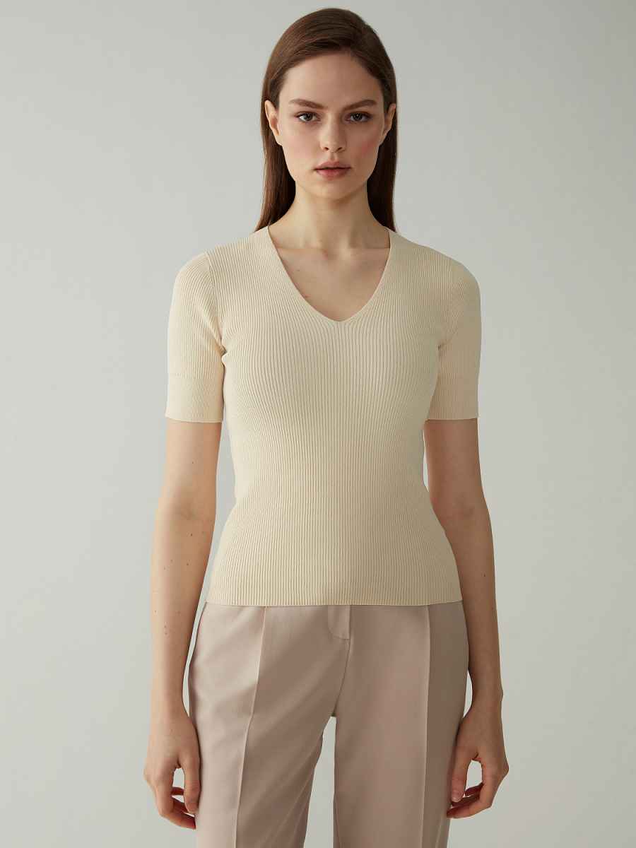 LSCS-070032 Knitted blouse