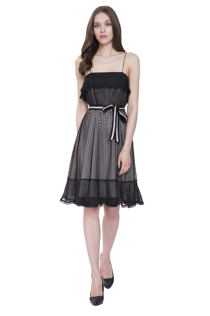 Платье на бретелях